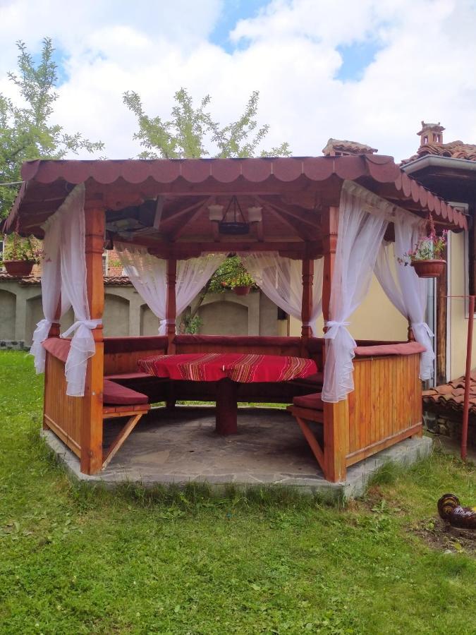 Стаи За Гости Дора Kopriwschtiza Exterior foto