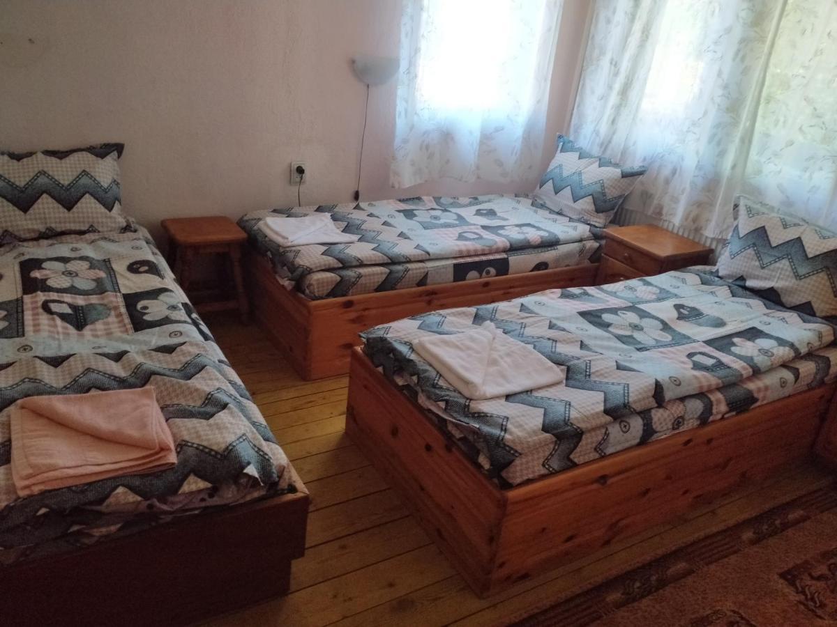 Стаи За Гости Дора Kopriwschtiza Zimmer foto